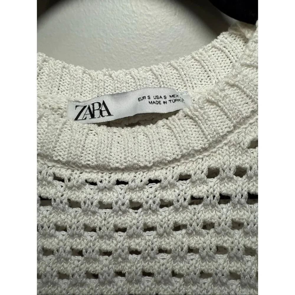 Zara white knit puff sleeve top Small